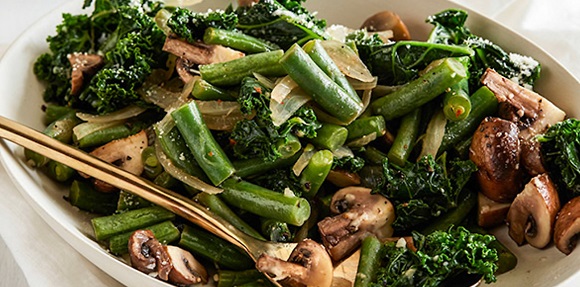 Green beans and kale.