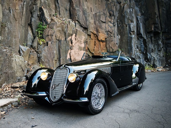 1939 Black Alfa Romeo