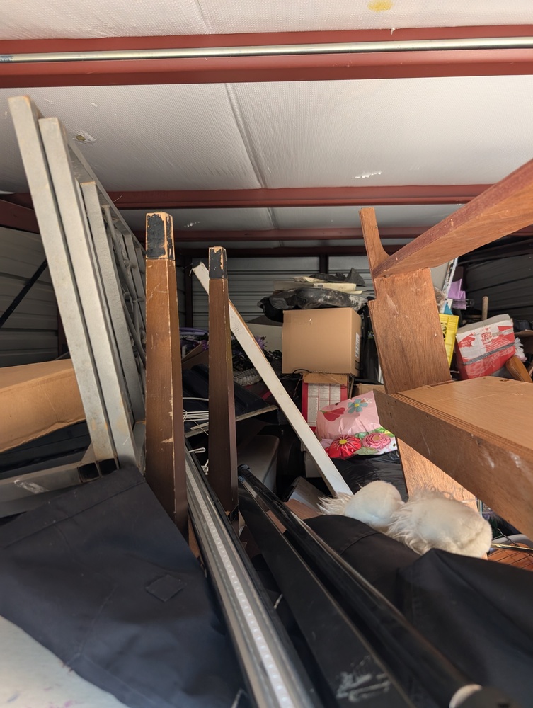 Sentinel Storage Ajax Storage auction IB-2258