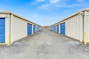 US Storage Centers - Murfreesboro Photo 7