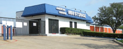 American Harbor Self Storage Photo 4