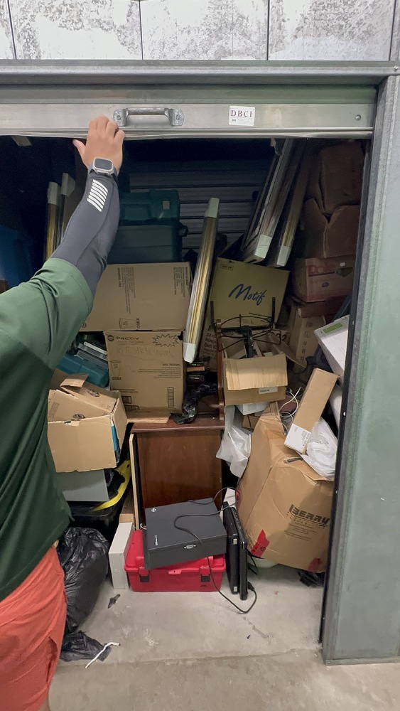 Advanced Self Storage Auction 17292752281801