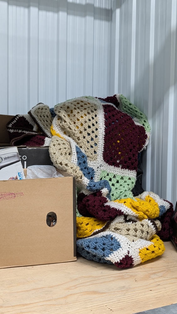 Montreal MiniStorage Auction 17298795611746