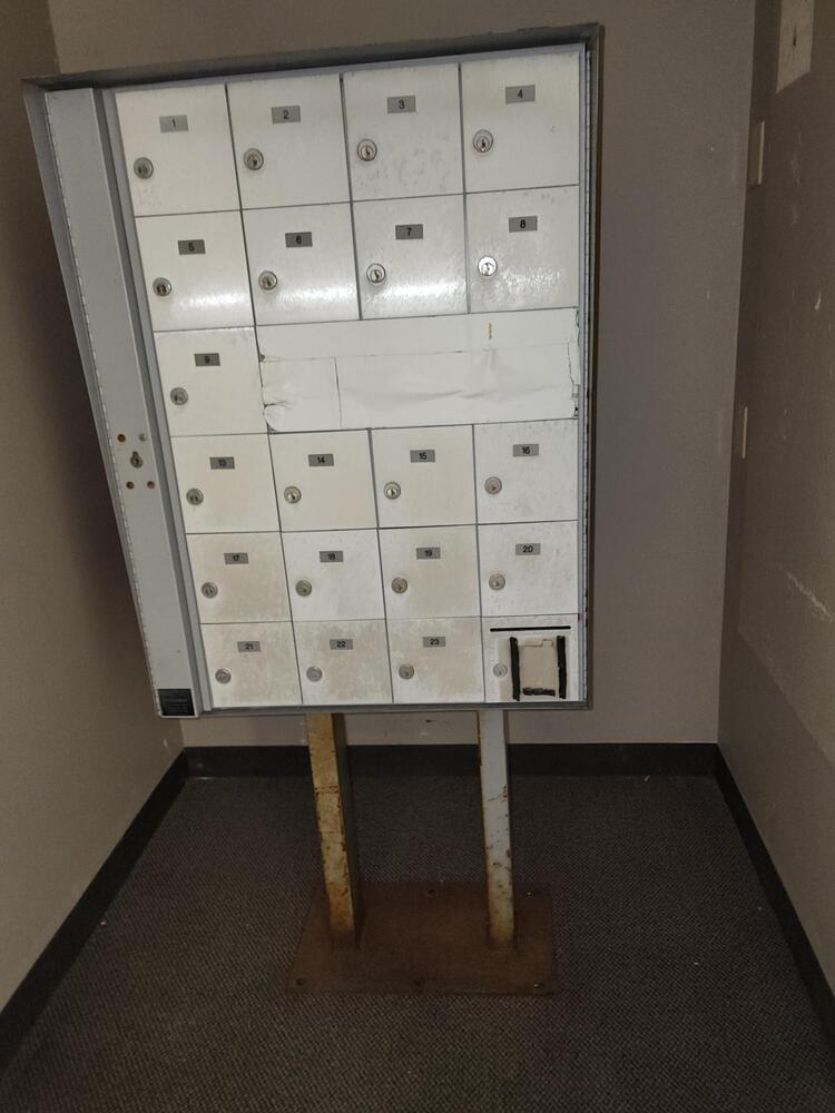 3025 - StorageMart Don Mills Rd Toronto  auction IB-7727