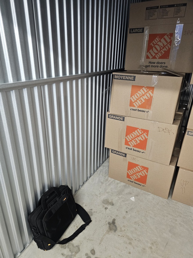 3015 - StorageMart Wicksteed Ave Toronto  auction IB-5354 50