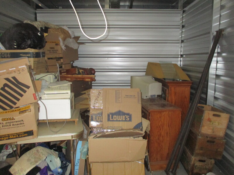 3204 - StorageMart Circle Dr and 11th St W   auction IB-7171