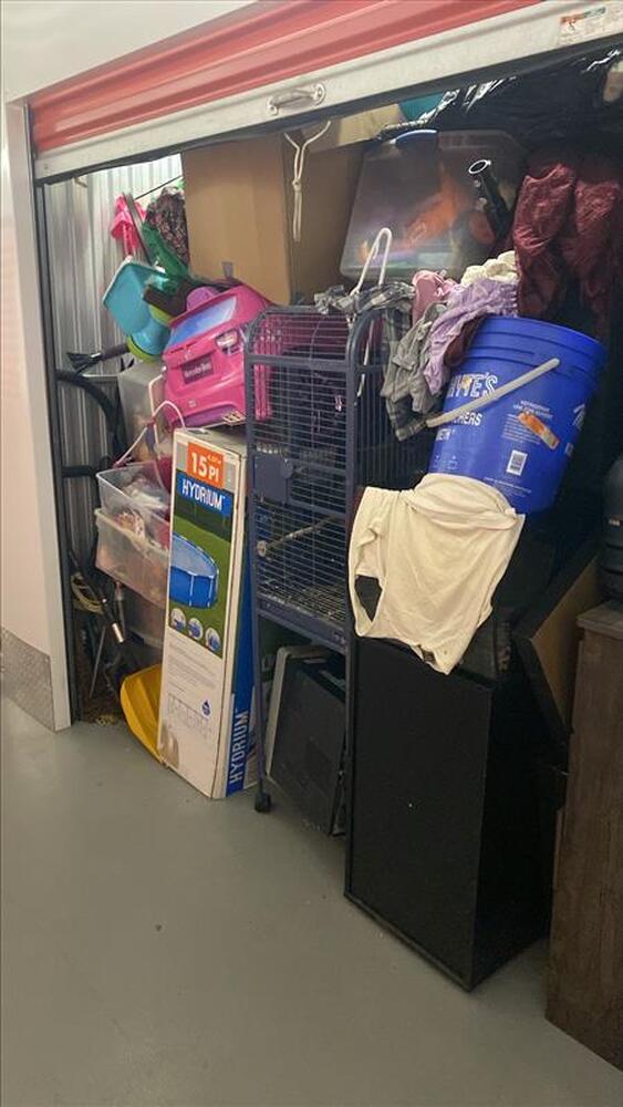 Montreal Mini-Storage - Dollard  auction IB-2265 60