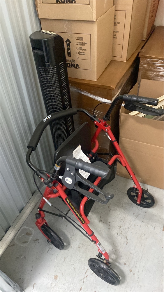 Montreal Mini-Storage - Victoria  auction IB-9492 40