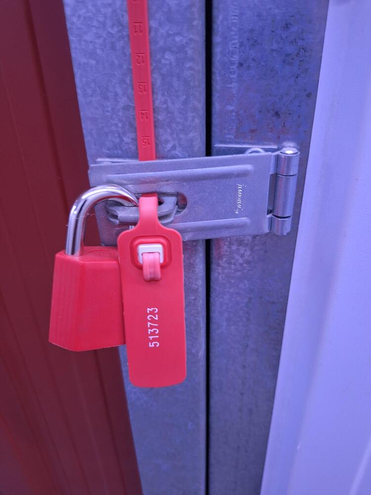 L020 - Depotium Mini-Entrepot - 1819 Rue Montcalm -   auction IB-4766 20