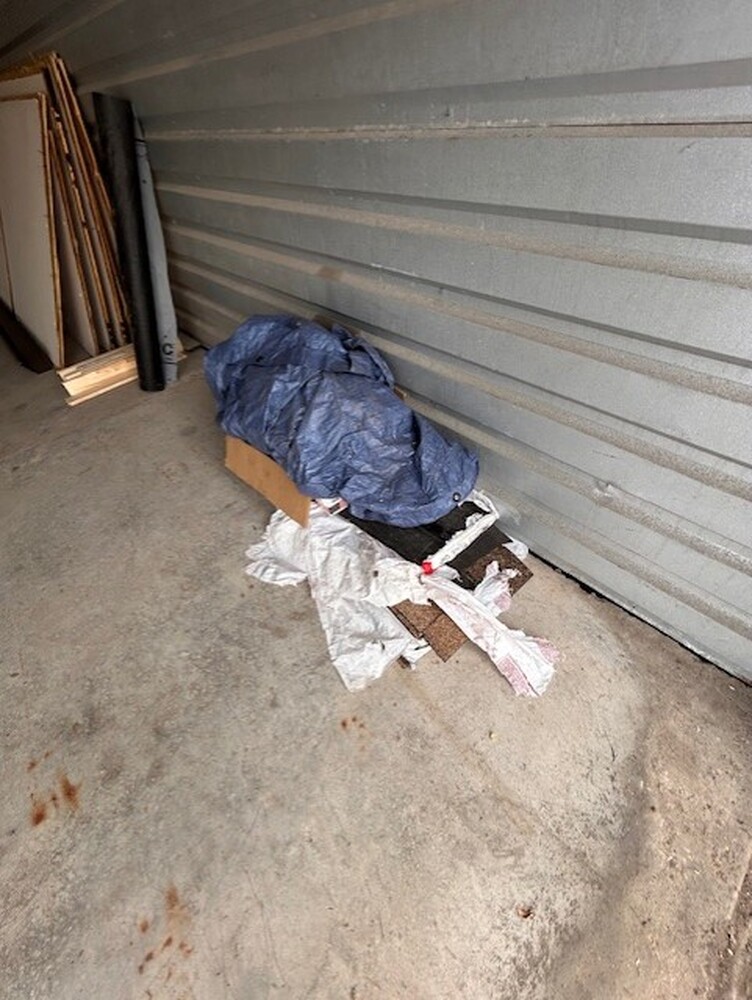 3032 -StorageMart  Ajax  auction IB-1645 10