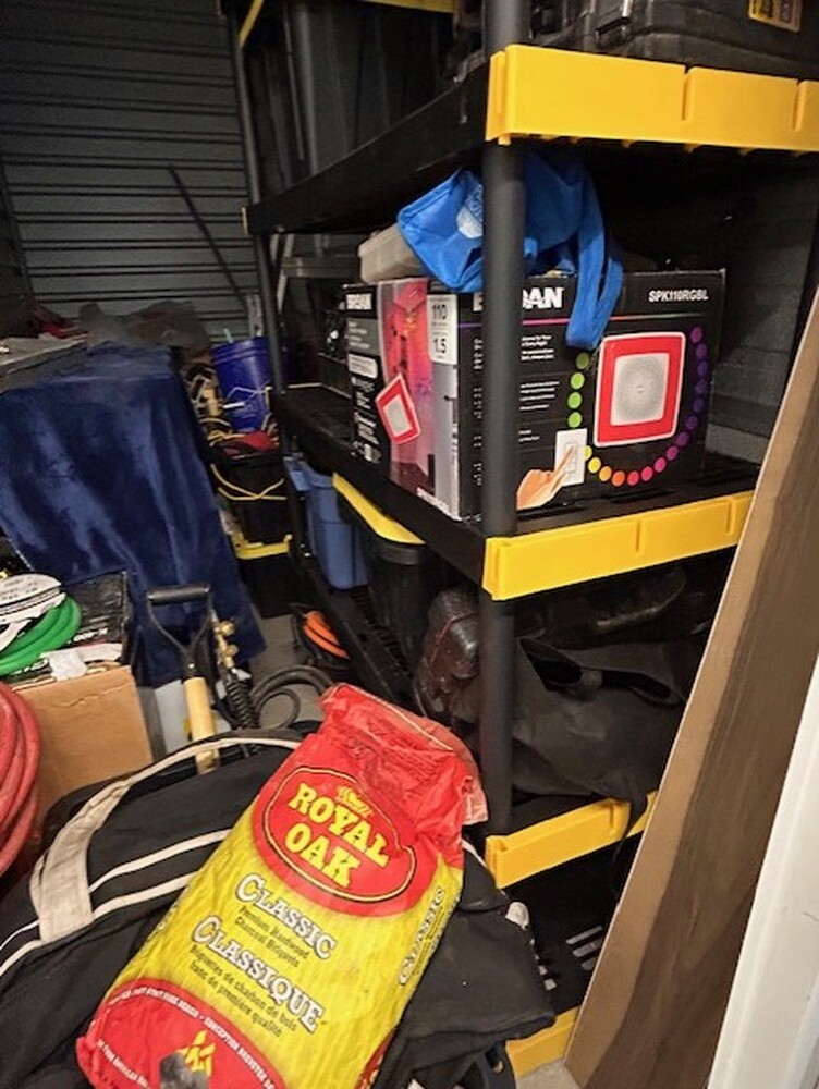 3032 -StorageMart  Ajax  auction IB-7925 50