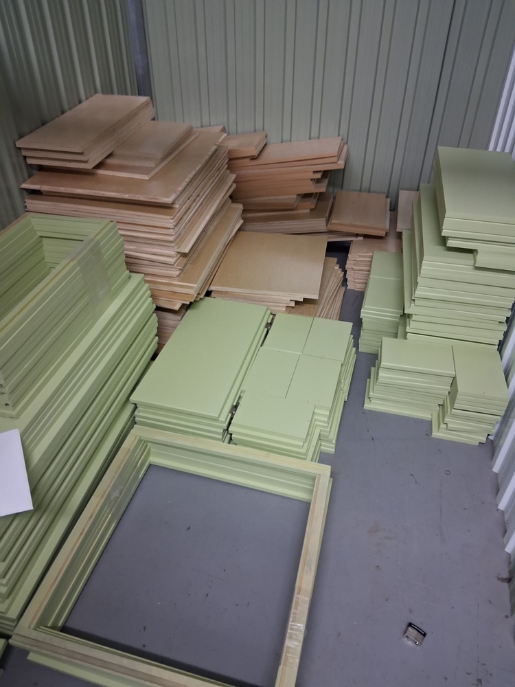 L034 - Depotium Mini-Entrepot - 255 de Castelnau Ouest  -   auction IB-1032 20