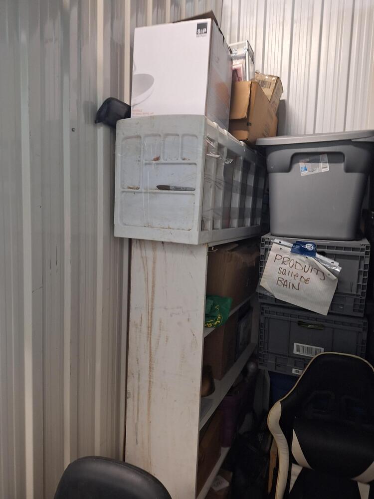 L038 - Depotium Mini-Entrepot - 2 Rue Radisson  -   auction IB-4428 40