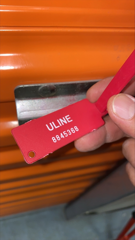 Montreal Mini-Storage - Jarry  auction IB-2421