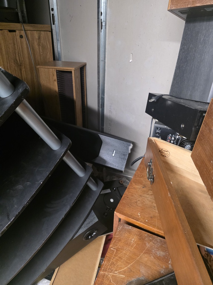 Public Storage P0020 -Vine Ave  auction IB-9143 10