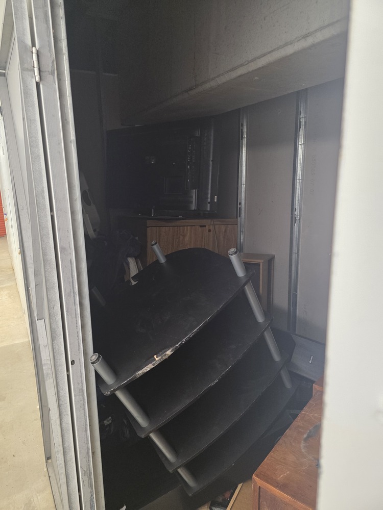 Public Storage P0020 -Vine Ave  auction IB-9143 50