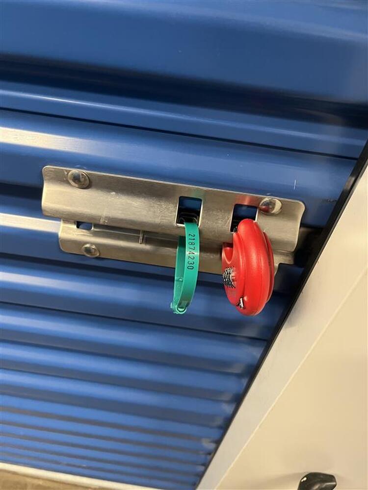 Montreal Mini-Storage - Hochelaga  auction IB-5805