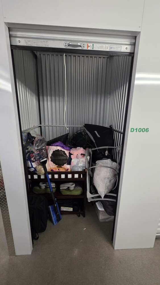 1-800-Self-Storage.com of Plymouth  auction IB-2071 10