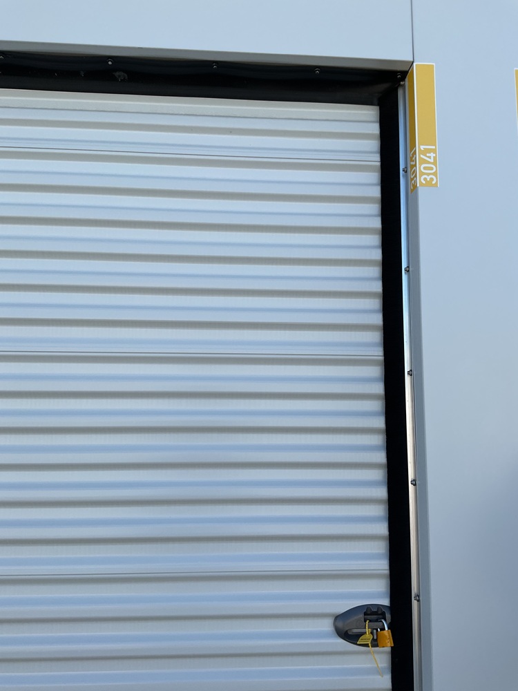 SmartStop Self Storage - Mapleview Drive   auction IB-2114