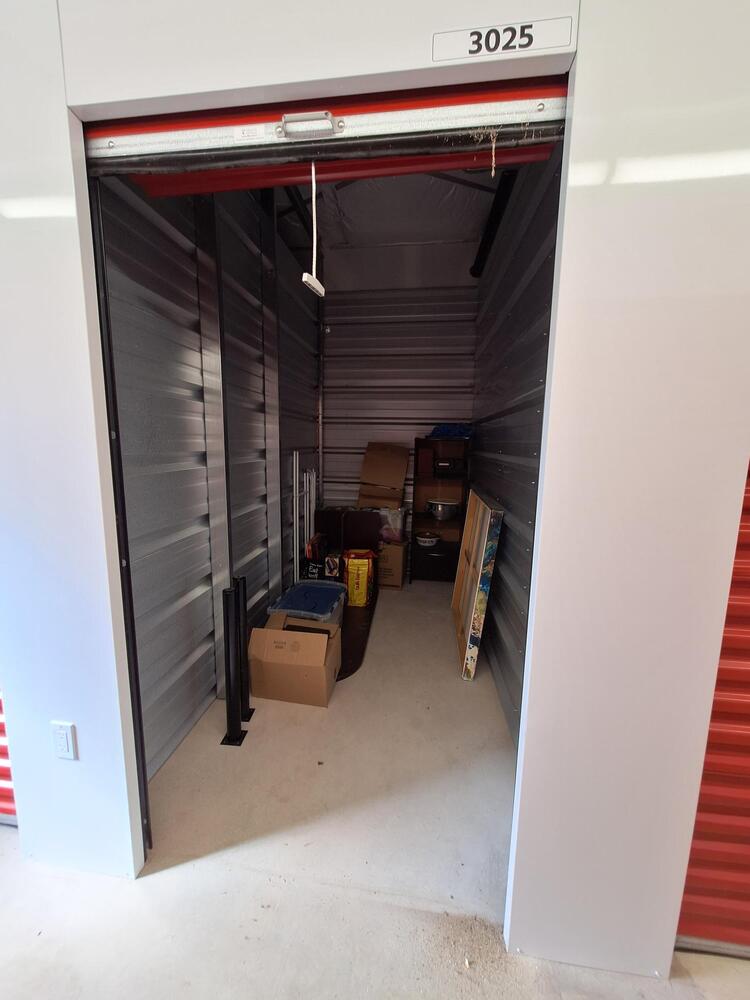 L001 - Access Storage - 137 Queens Plate Drive -   auction IB-9360