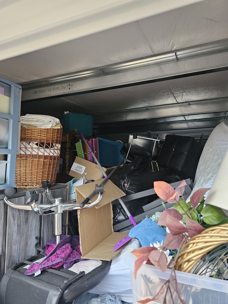 Bradley Storage  auction IB-1021 10