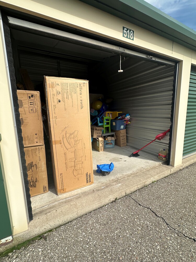 L175 - Access Storage - 35 Dalkeith Dr  auction IB-7484 20
