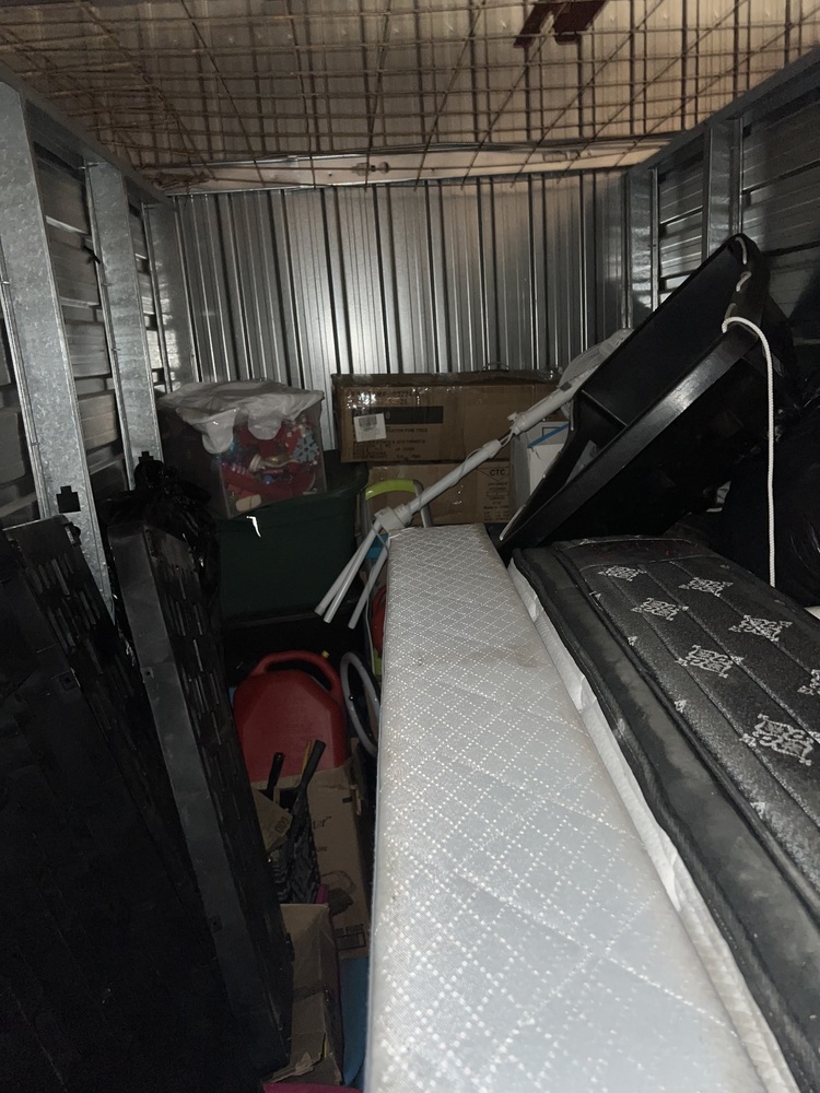 3106 - StorageMart St-Hubert  auction IB-4512 30