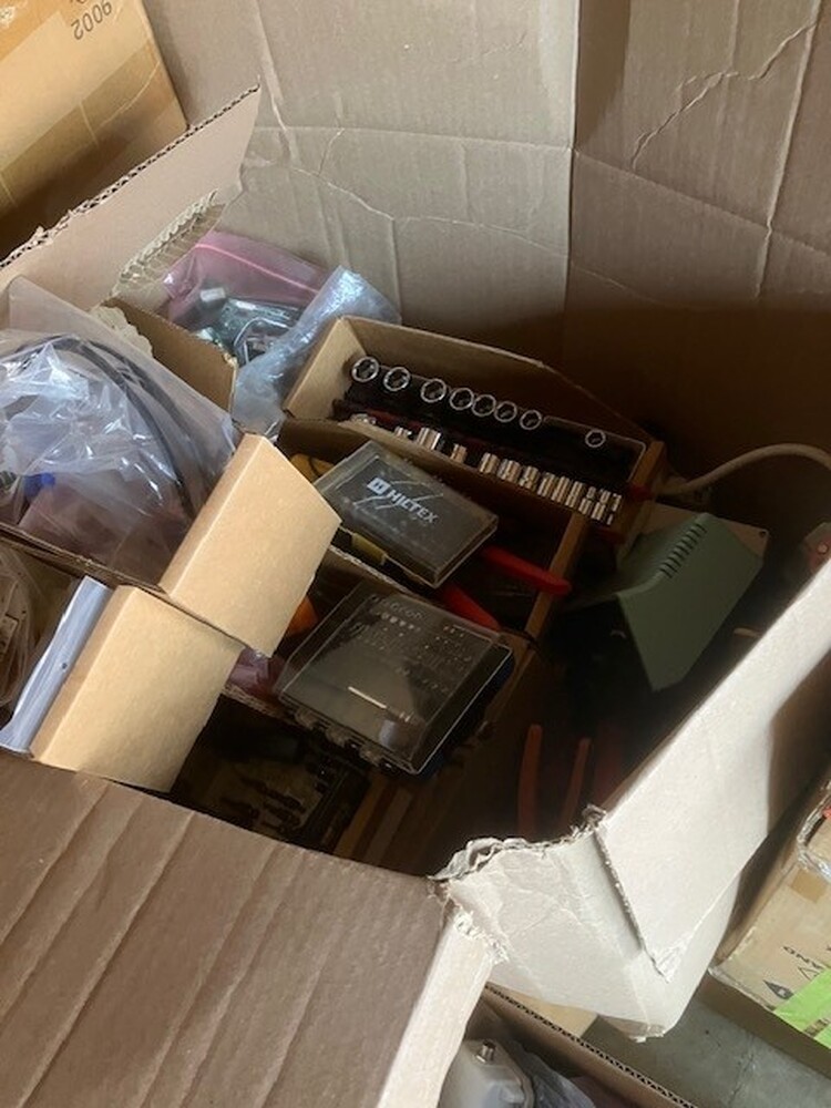 Public Storage P0012 -136th St (King George Hwy)  auction IB-8382 90