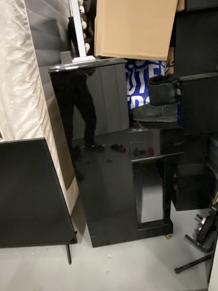 Elite Self Storage - North Edmonton  auction IB-6830