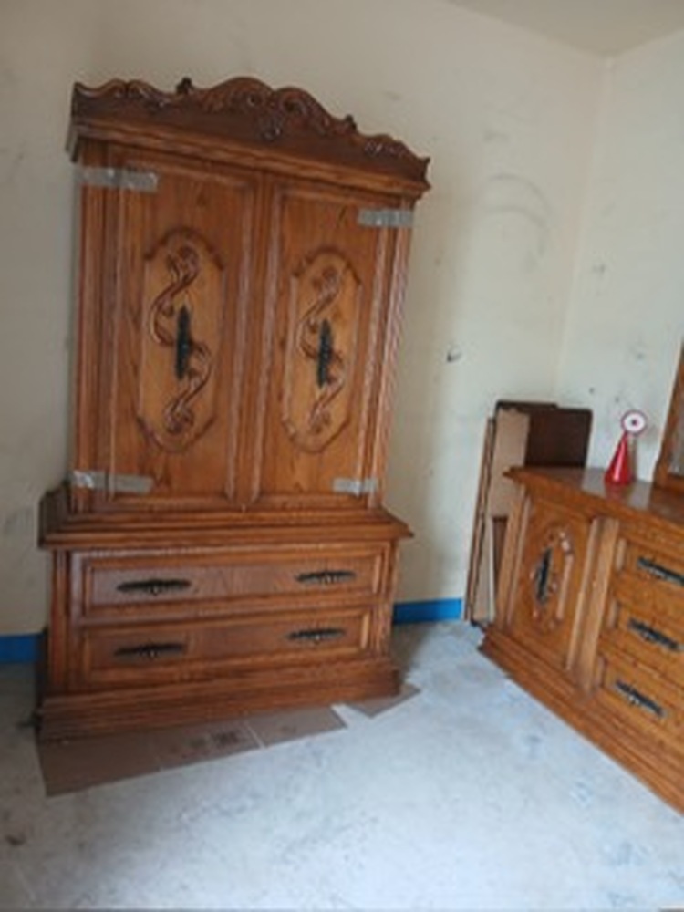3102 - StorageMart St-Leonard  auction IB-7286
