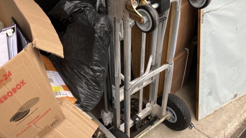 Advanced Self Storage  - North Vancouver  auction IB-5634 50