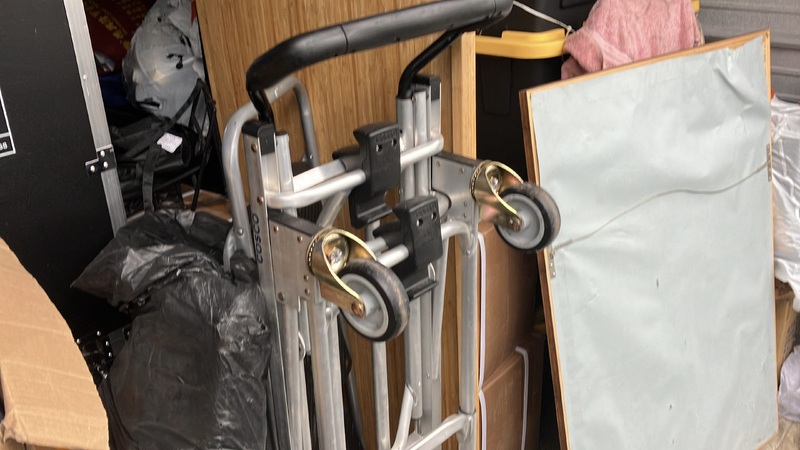 Advanced Self Storage  - North Vancouver  auction IB-5634 70