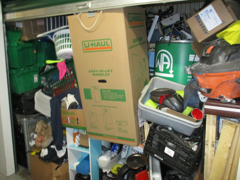 3205 - StorageMart 1st Ave N & Duke St   auction IB-4324