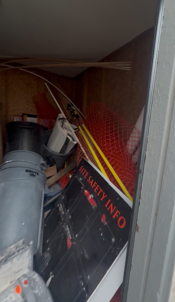 Advanced Self Storage - Vancouver  auction IB-2495 90