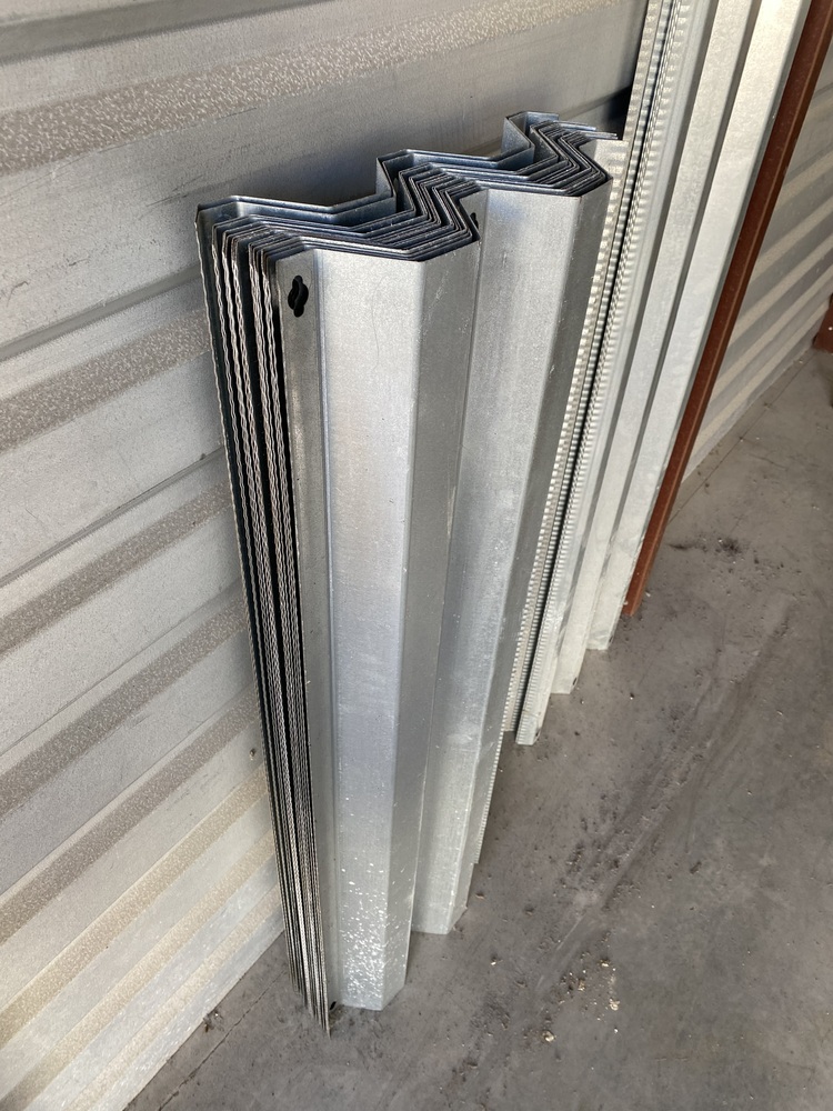 Affordable Attic I  auction IB-1075 110