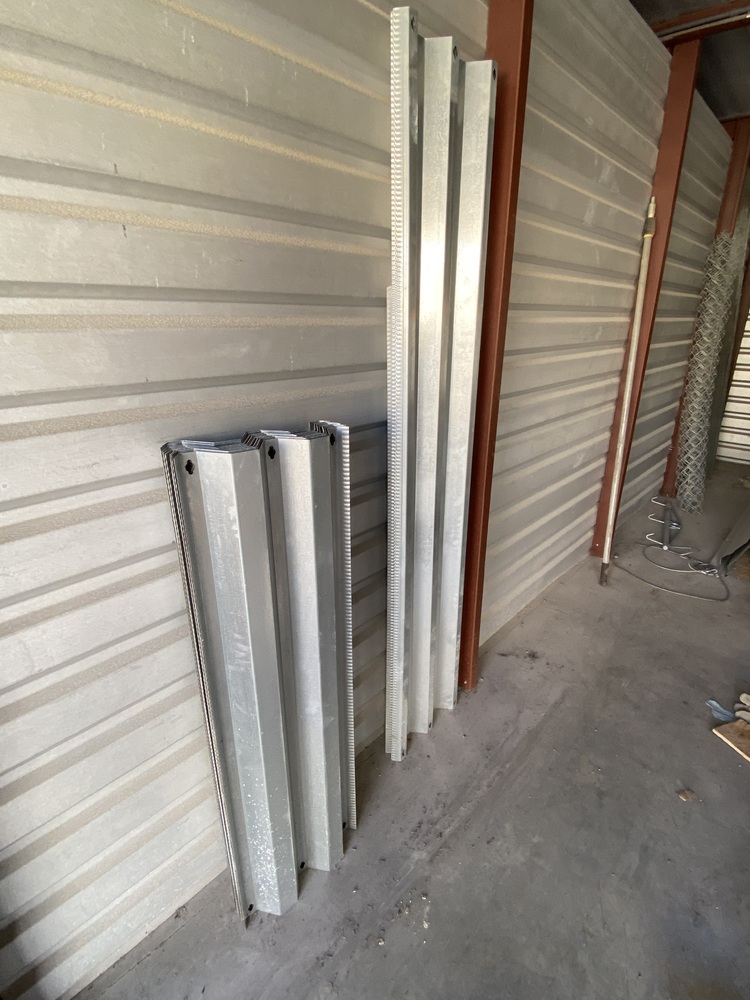 Affordable Attic I  auction IB-1075 130