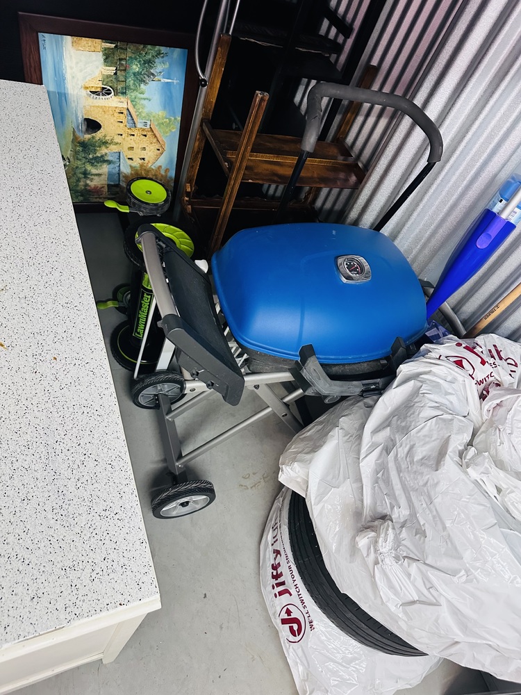 L238 - Access Storage - 1575 Highland Rd. W.  auction IB-3172 50