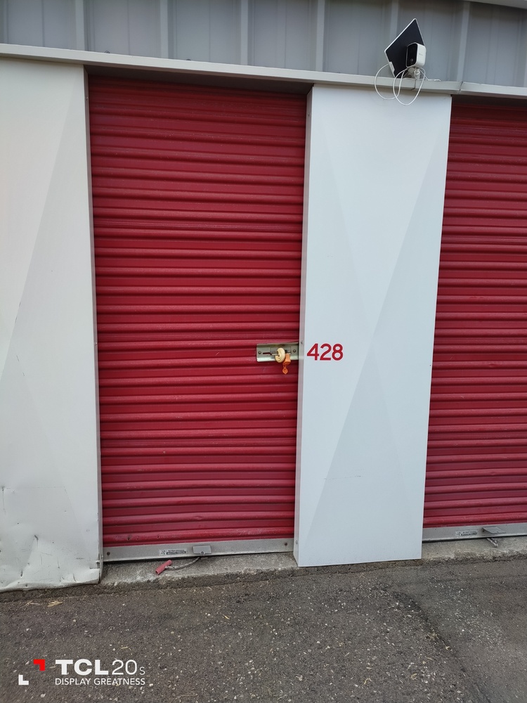 Hwy 16 Self Storage - Prince George BC  auction IB-7831