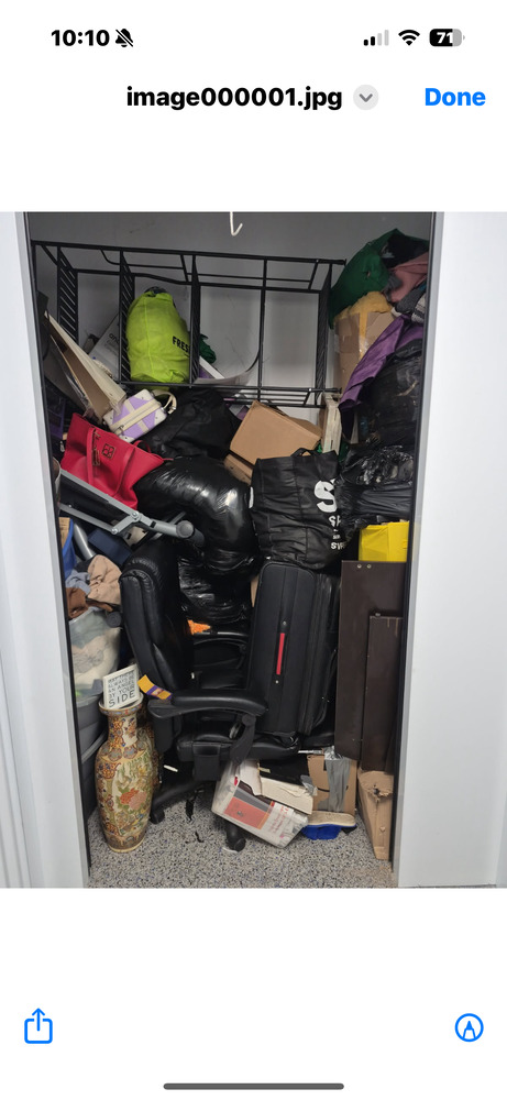 Q SELF STORAGE  auction IB-5793