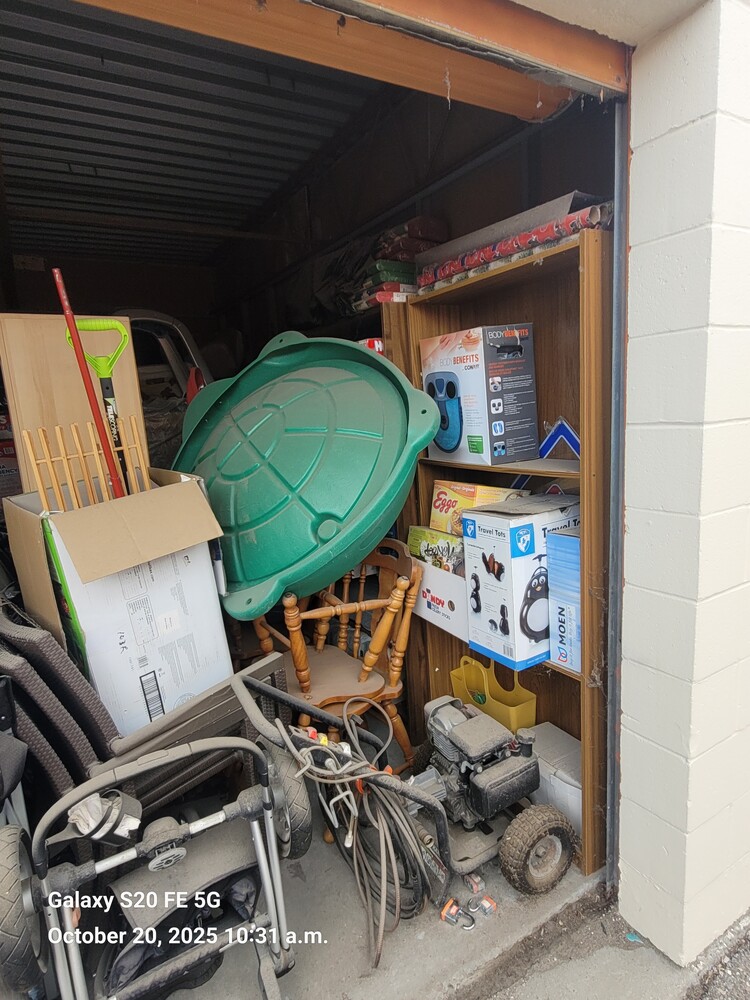 Public Storage P0011 -Queensway E  auction IB-6821