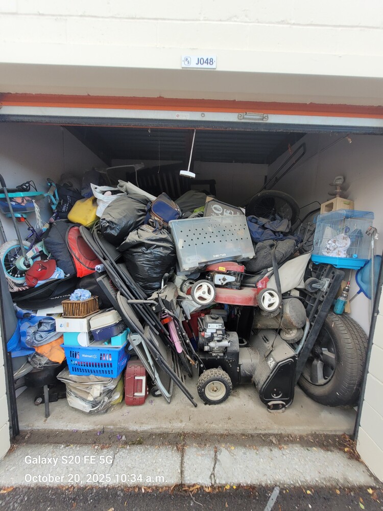 Public Storage P0011 -Queensway E  auction IB-6930 40