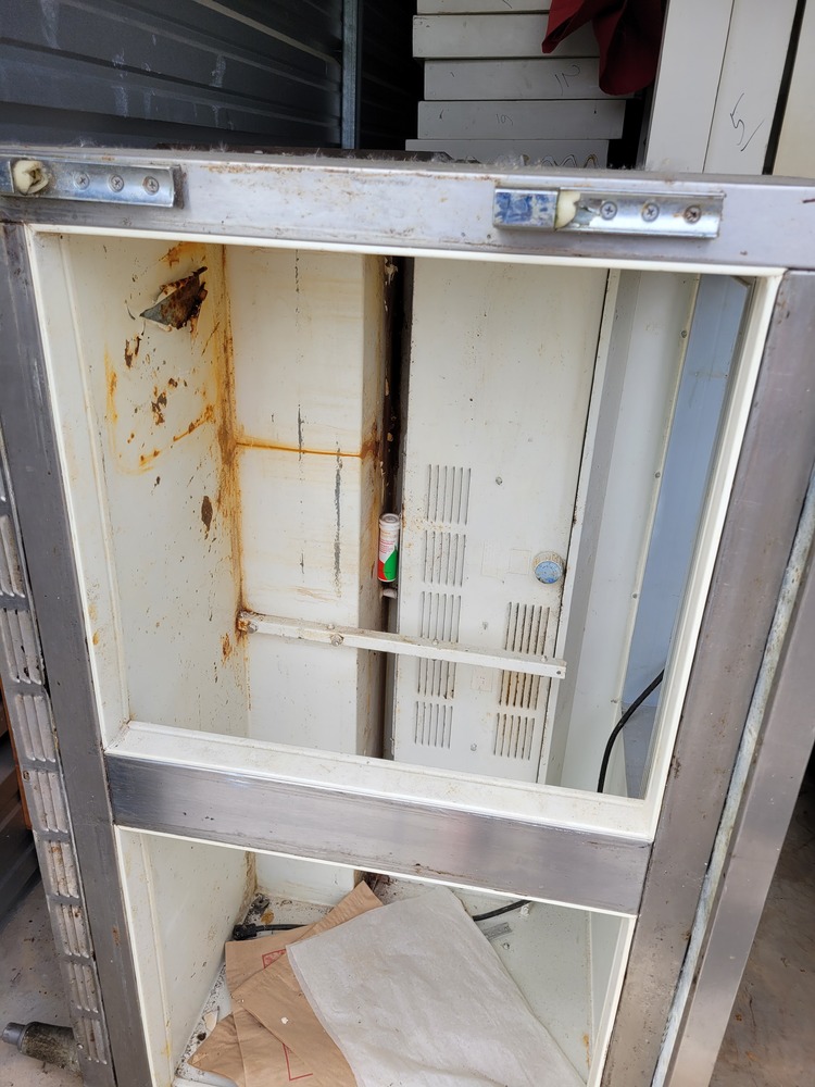 Stanley Self Storage  auction IB-9913