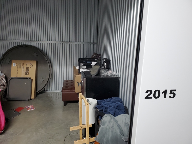 1-800-Self-Storage.com on Southfield  auction IB-6075 10