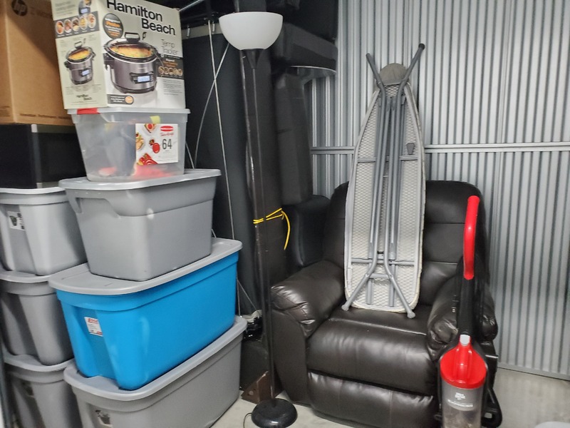 1-800-Self-Storage.com on Southfield  auction IB-9122