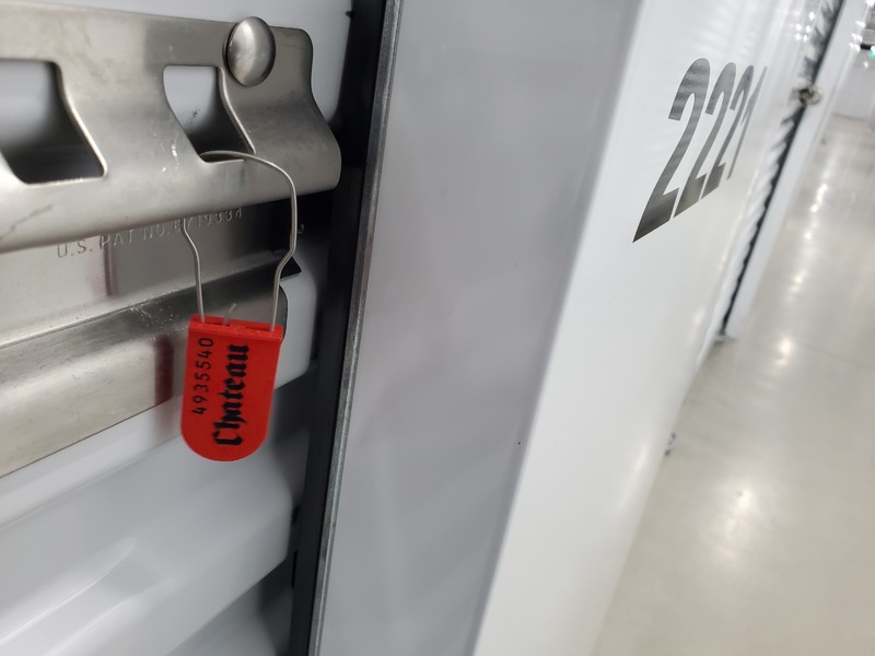 1-800-Self-Storage.com on Southfield  auction IB-5357 10