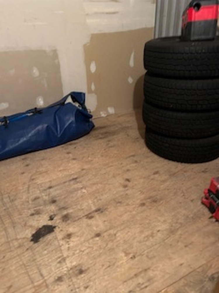 3102 - StorageMart St-Leonard  auction IB-1208 40