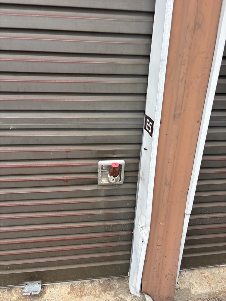 L011 - Access Storage - 95 Gibson St -   auction IB-3072 10