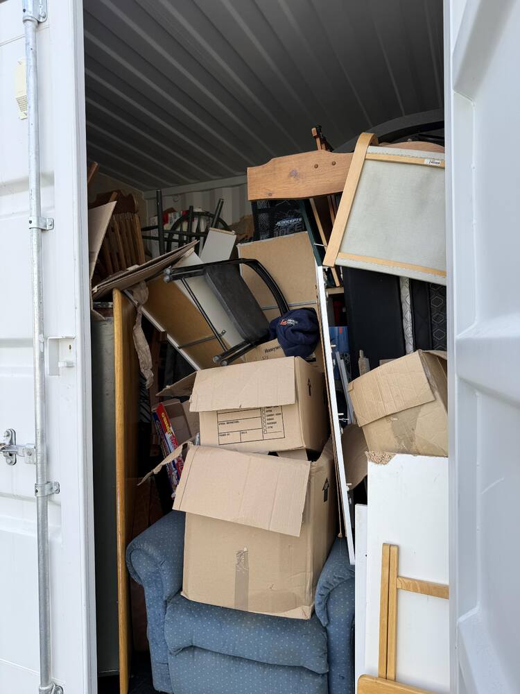 Box It Up - Chilliwack  auction IB-5582