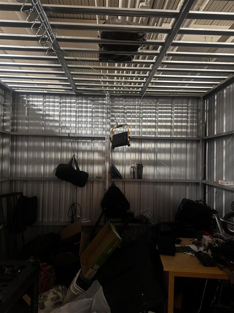 Montreal Mini-Storage - Canal  auction IB-1836