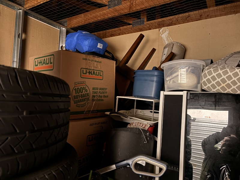 Public Storage P0030 - Broadway St  auction IB-2560 80